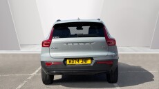Volvo XC40 2.0 B4P Ultra Dark 5dr Auto Petrol Estate